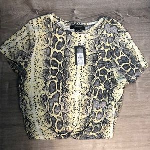 new with tags primark cropped t-shirt size large